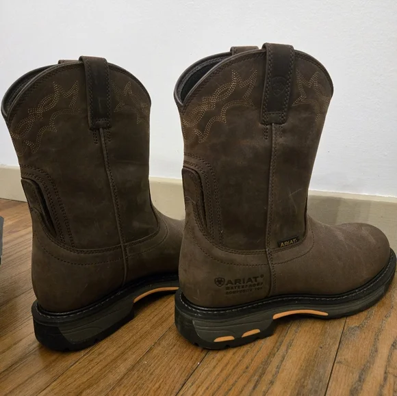 Mens Ariat WorkHog Pull On Boot - Picture 4 of 11